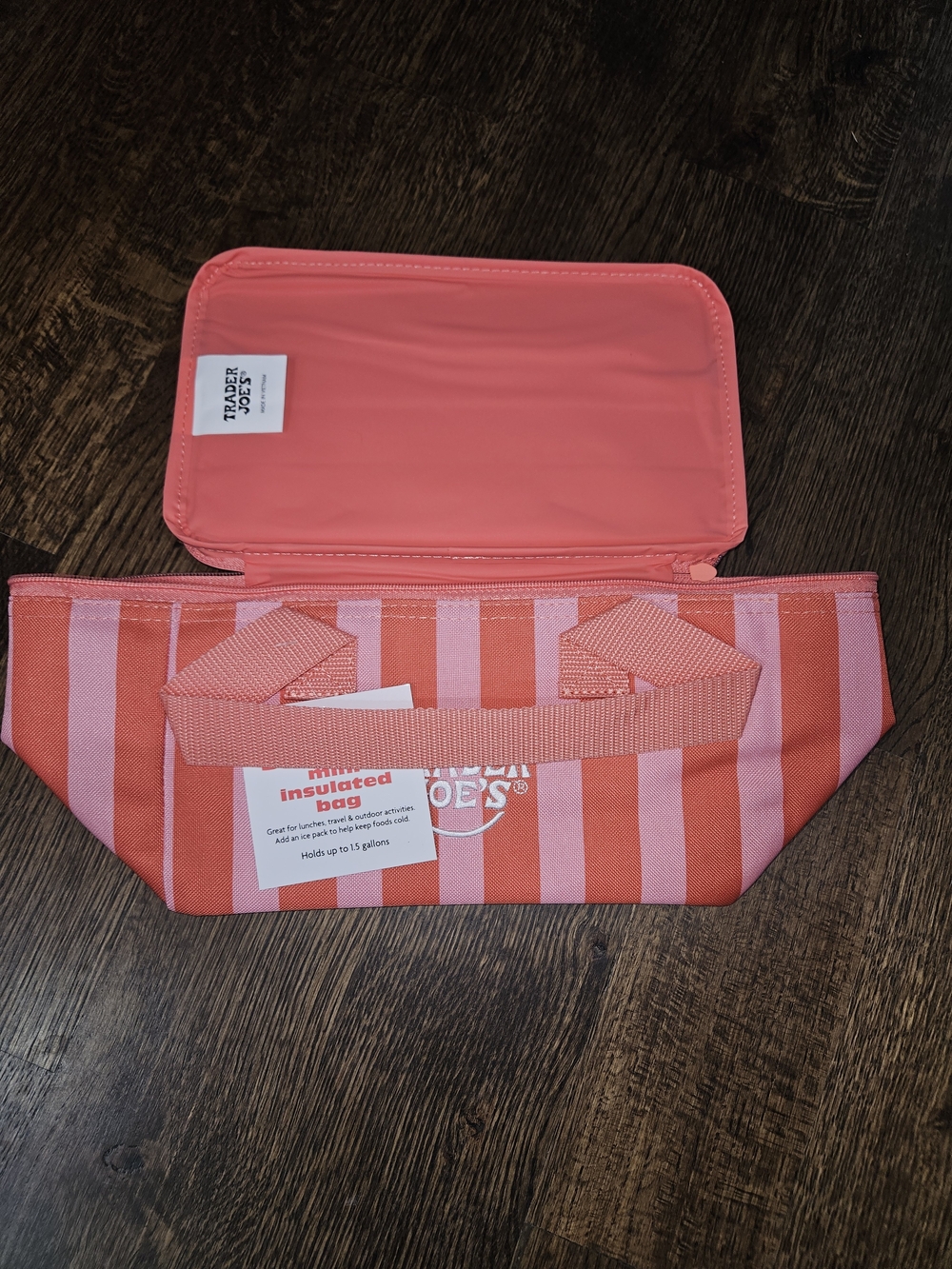 SHIPS NEXT DAY- 2026 Trader Joe's Pink & Coral Striped Insulated Lunch Tote